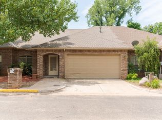 1632 Tenbears Rd, Edmond, OK 73034