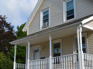 135 Hovenden Ave, Brockton, MA 02302