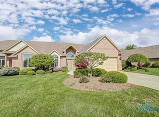 3928 Ravine Hollow Ct, Maumee, OH