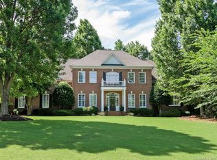 8713 Kentucky Derby Dr, Waxhaw, NC 28173