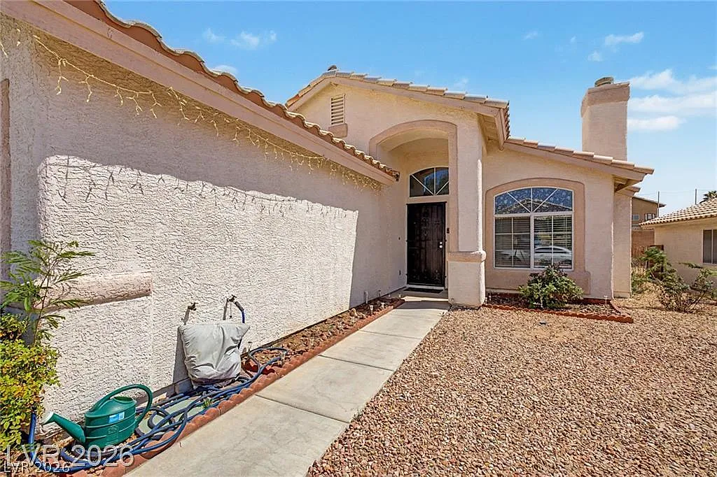 2 bed, 2.0 bath, 1050 sqft, $1,895 — Photo 4