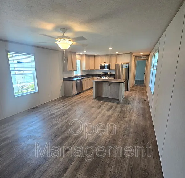 2301 SW Oralabor Rd #61 — Photo 5