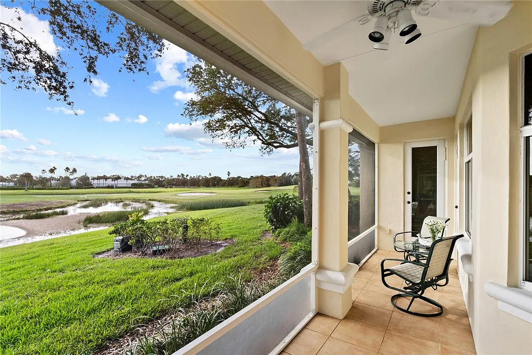 2 bed, 2.5 bath, 1897 sqft, $9,500 — Photo 2