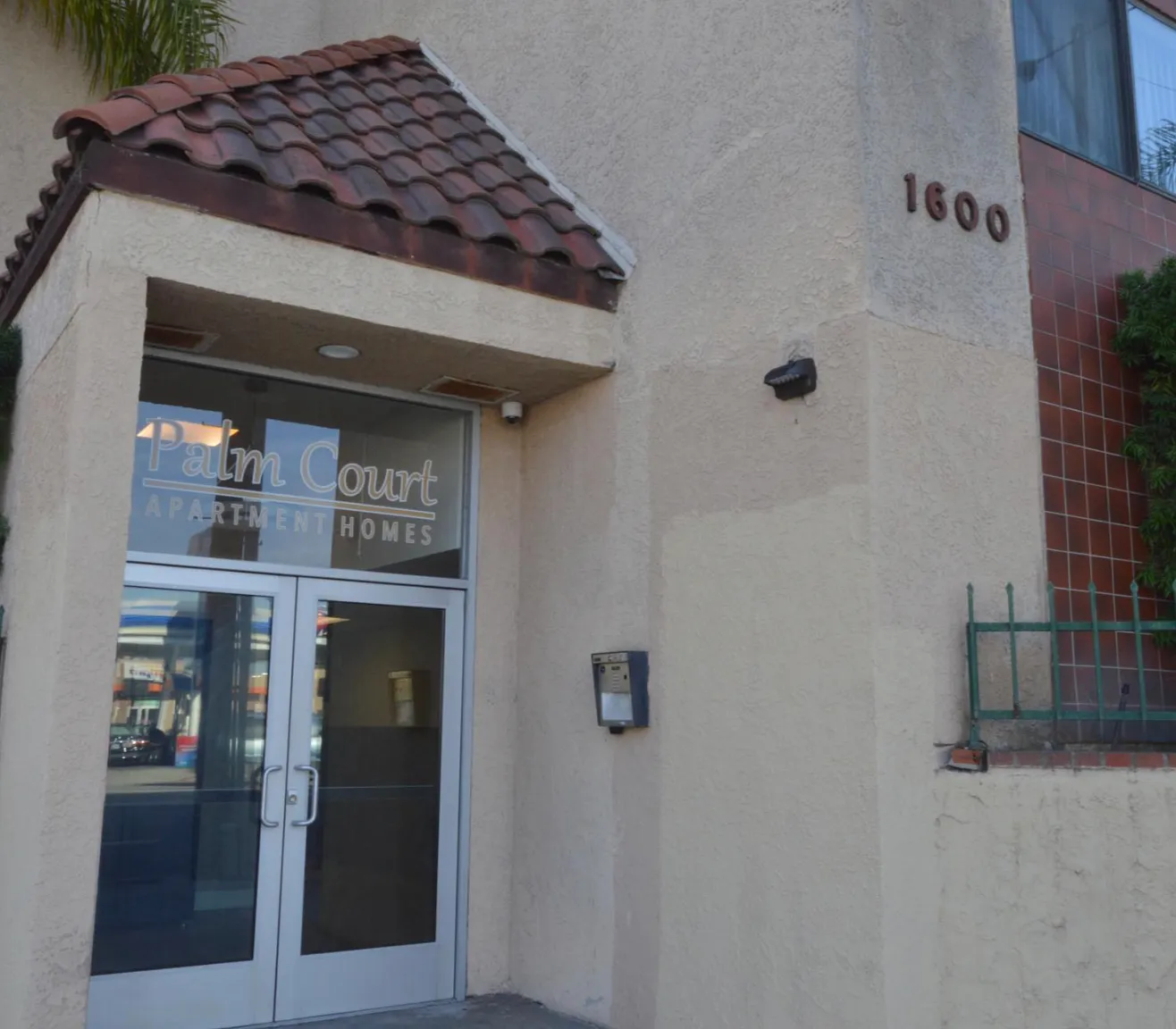 Studio, 800 sqft, $1,695 — Photo 1