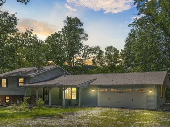 897 Turkey Tree Road, Galena, MO 65656
