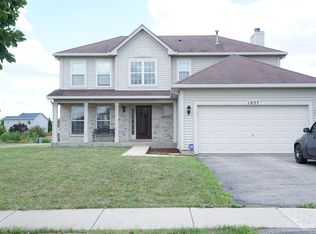 1037 Vermillion St, Plano, IL 60545