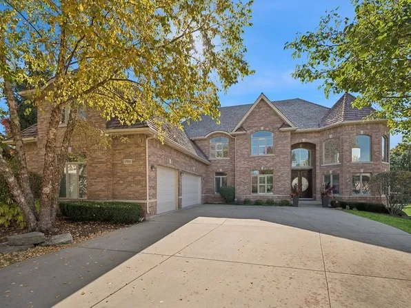 1700 Player Ct, Vernon Hills, IL 60061