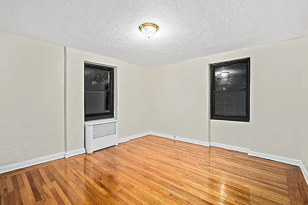 Rented by Keller Williams NYC | media 18