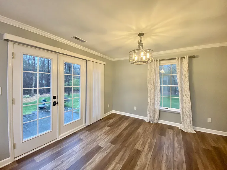 10115 Timberhitch Rd — Photo 6
