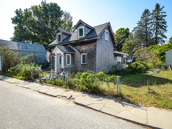 5th image of 36 15th Street
