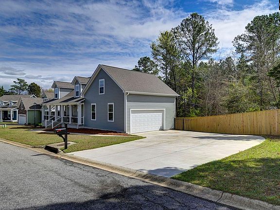 4th image of 344 Redstone Way