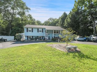 46 S Ohioville Rd, New Paltz, NY 12561