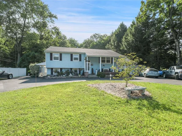 46 S Ohioville Road, New Paltz, NY 12561