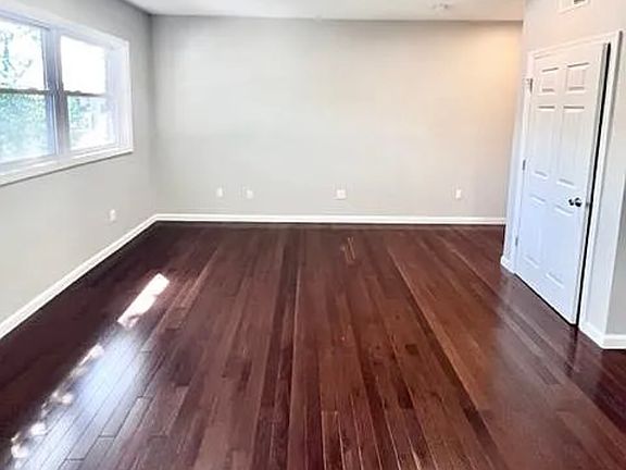 4th image of 206 N Walnut St #9A
