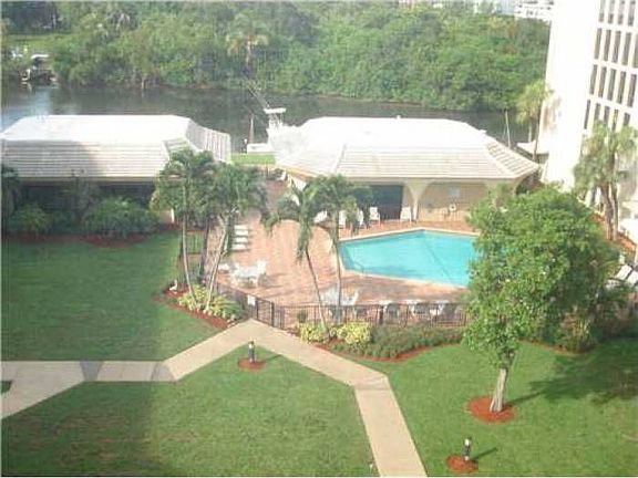 Garden and Pool View