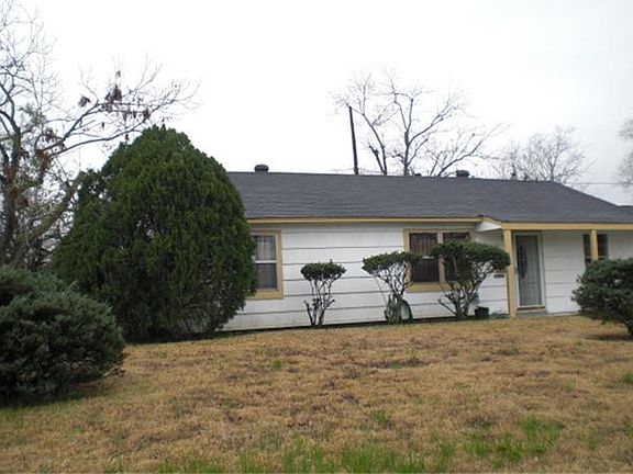 3rd image of 5034 Willow Glen Dr