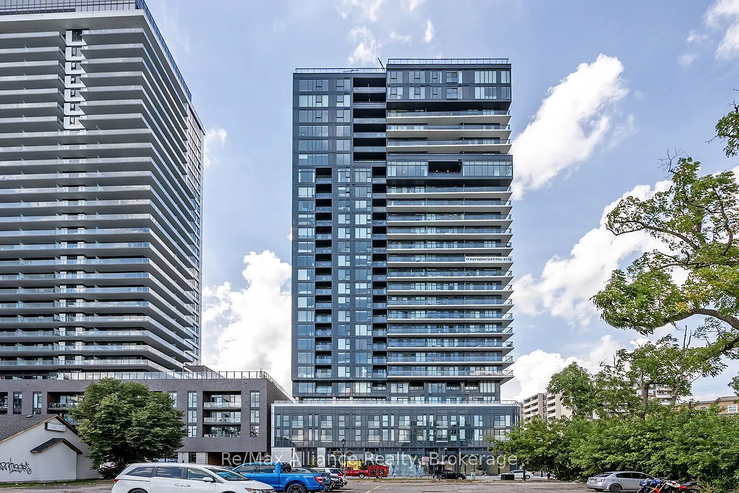 2 bed, $3,200 — Photo 1