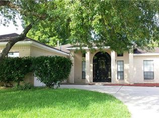 15130 Silverman St, Webster, TX 77598