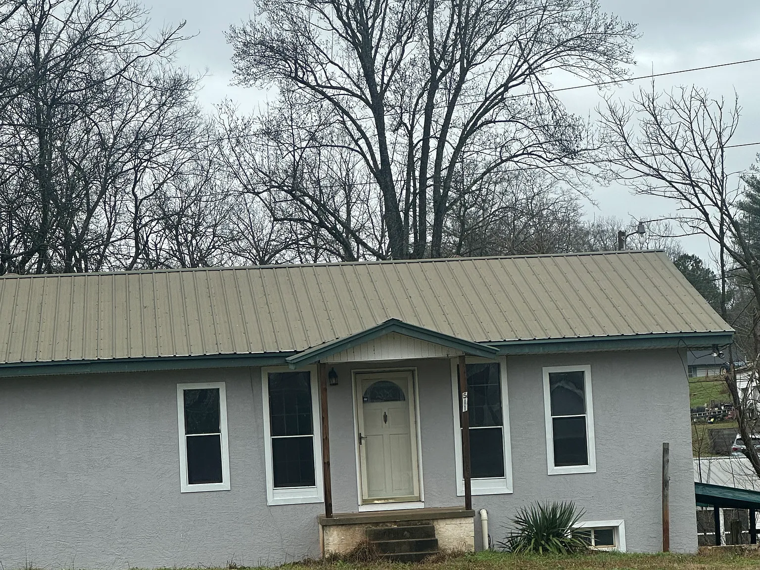 511 Giles Ave — Photo 1