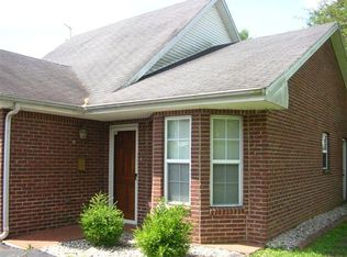 210 E Limestone St APT 6, Somerset, KY 42501