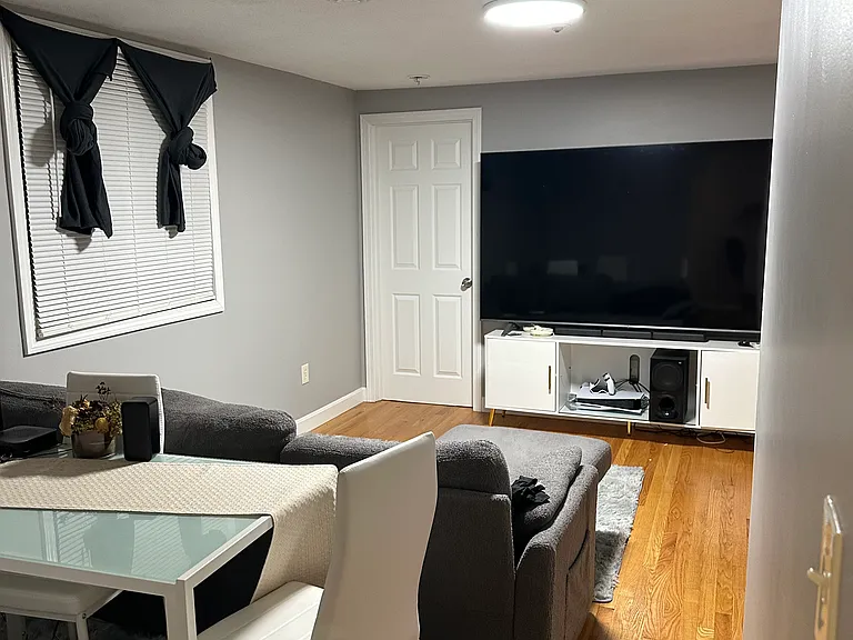 278 Charles St #2 — Photo 6