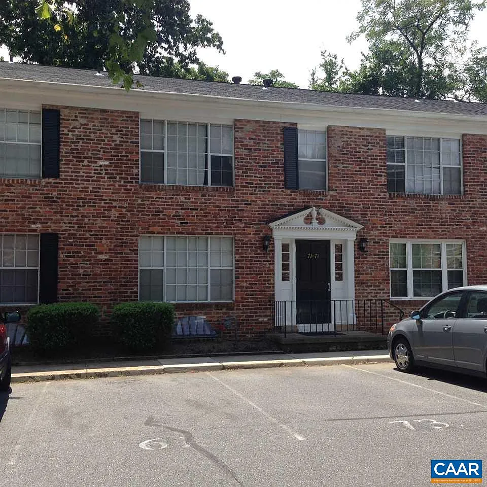 2 bed, 1.0 bath, 863 sqft, $1,450 — Photo 1