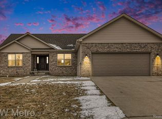 7524 Audubon Ln, Newport, MI 48166
