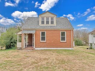 2810 Courtland Rd NW, Roanoke, VA 24012