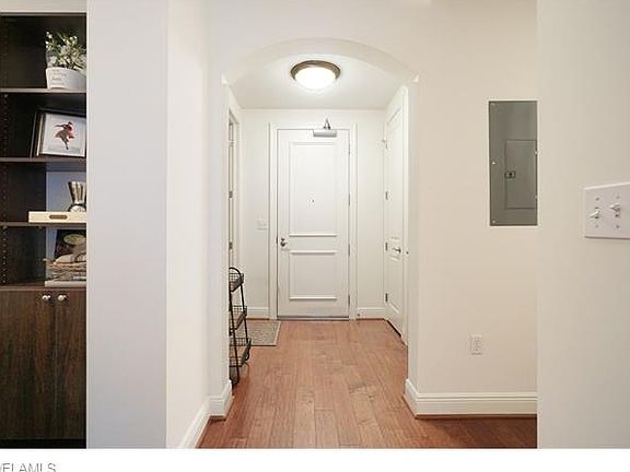 2nd image of 23151 Fashion Dr Unit 305