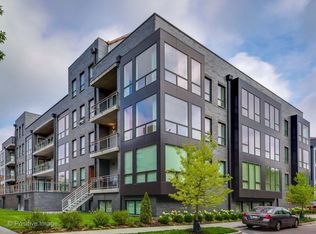 2633 N Hermitage Ave PENTHOUSE 3S, Chicago, IL 60614