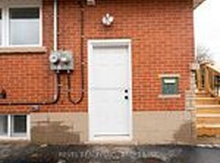 33 Callie Rd, Hamilton, ON L9A 1Z8