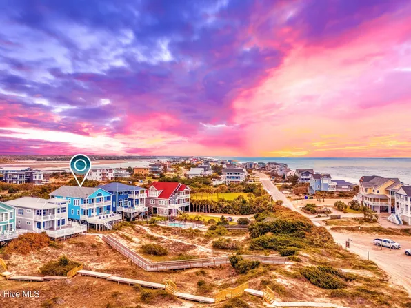 6901 Kings Lynn Drive, Oak Island, NC 28465