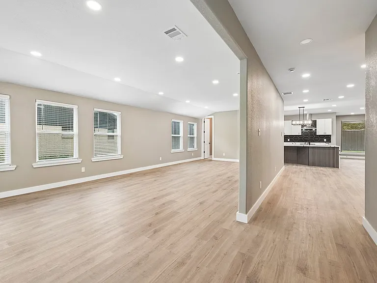 3337 Whirlaway Rd — Photo 28