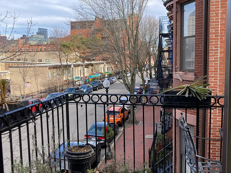 19 Dartmouth St #3 — Photo 8
