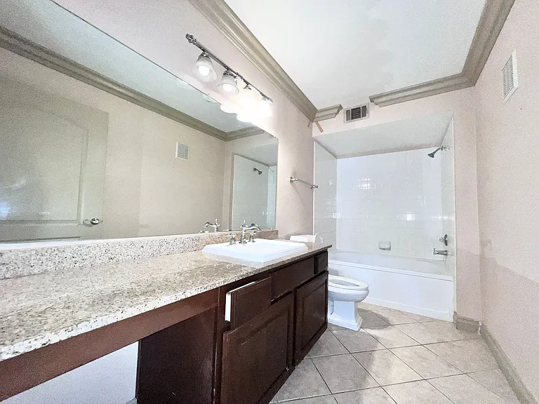 1150 N Buffalo Dr #1077 — Photo 24
