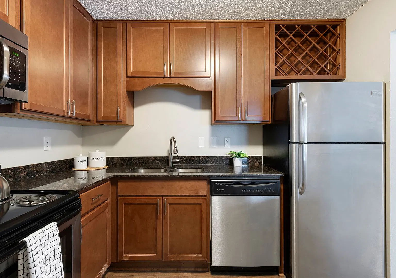 Shannon Glen Townhomes — Photo 4