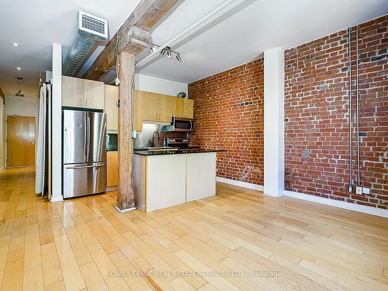 81A Front St E #210 — Photo 3