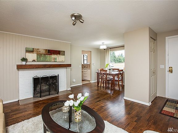 3rd image of 12105 Lake City Blvd SW