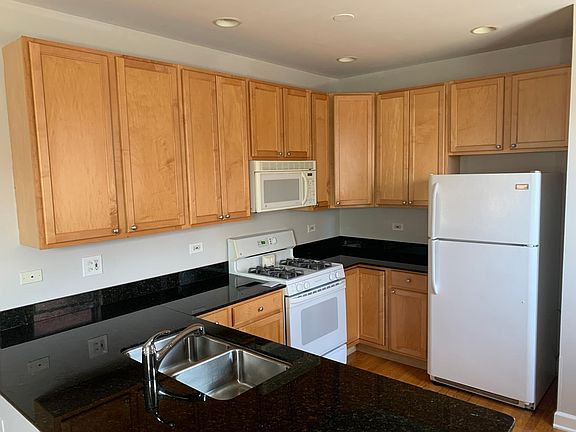 4th image of 517 S Western Ave APT 2