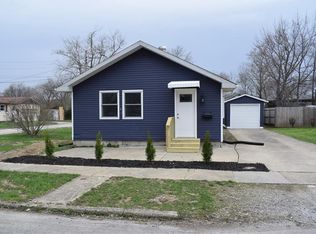 233 Sycamore St, Chesterfield, IN 46017