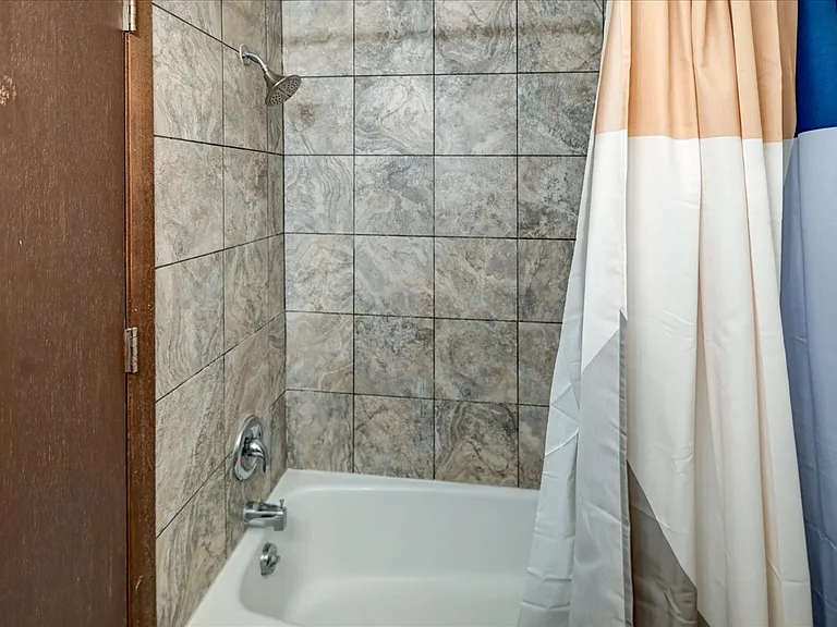 7203 Fortune Dr #1 — Photo 23