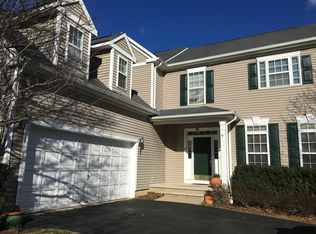 16 Honeyman Rd, Basking Ridge, NJ 07920
