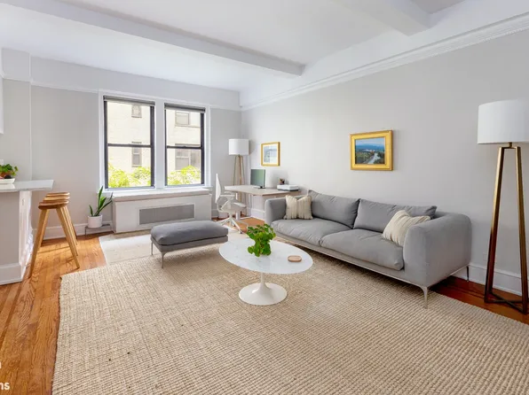 425 East 51st Street image 1 of 6