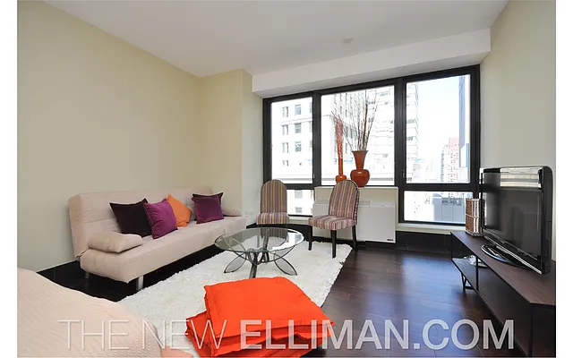 Rented by Douglas Elliman | media 32
