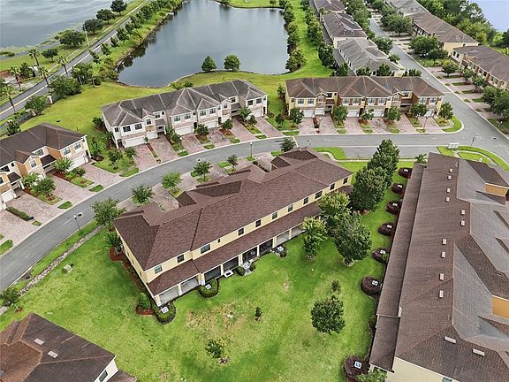 4th image of 1940 PORTOFINO MEADOWS BOULEVARD