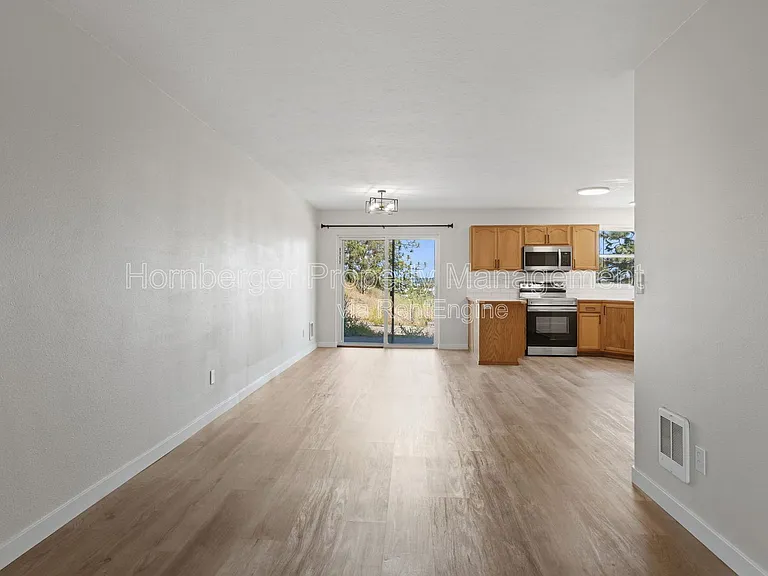 1605 E Hartson Ave #2 — Photo 11