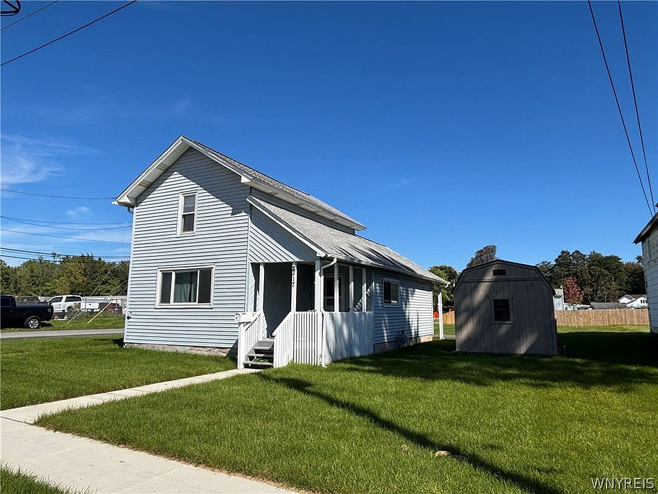 1st image of 217 Mill St