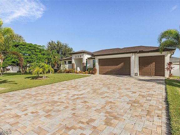 3rd image of 1147 SW 42nd Terrace Cpe