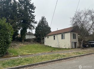 2, Seattle, WA 98144