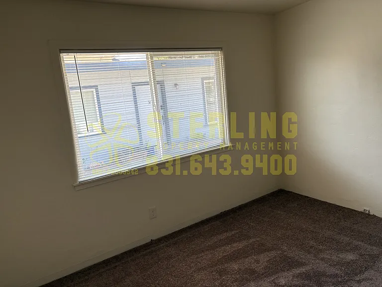 812 Park Avenue - Monterey — Photo 16